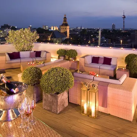 Savoy Hotel Kolín nad Rýnem