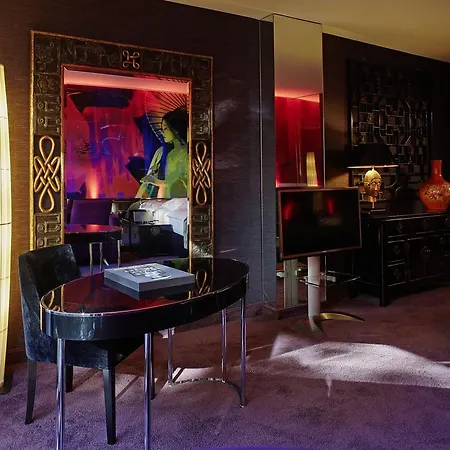 Savoy Colonia
