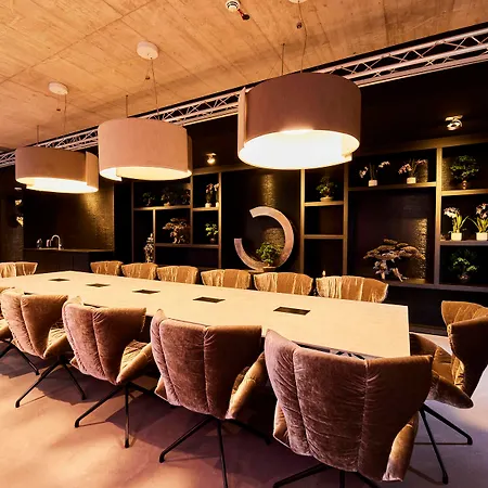 Savoy Hotell 4*
