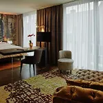 Savoy Hotel 4*
